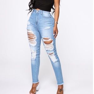 Distressed Skinny High Rise Jeans